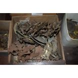 BOX OF VICTORIAN MIXED FURNITURE BRASSWARE