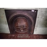 DECORATIVE CAST IRON FIRE INSERT, 86CM X 92CM