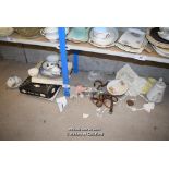 *SHELF OF PORCELAIN WARE AND COLLECTABLES