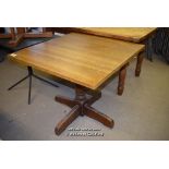 *PINE SQUARE TOP TABLE