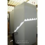 *LARGE INDUSTRIAL AIR CONDITIONING UNIT