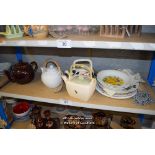 *SHELF OF PORCELAIN WARE AND COLLECTABLES INCLUDING TEAPOTS