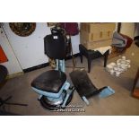 *VINTAGE SAPPHIRE DENTIST CHAIR