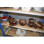 *SHELF OF PORCELAIN WARE AND COLLECTABLES