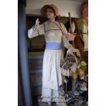 *MANNEQUIN DEPICTING AUNT SALLY