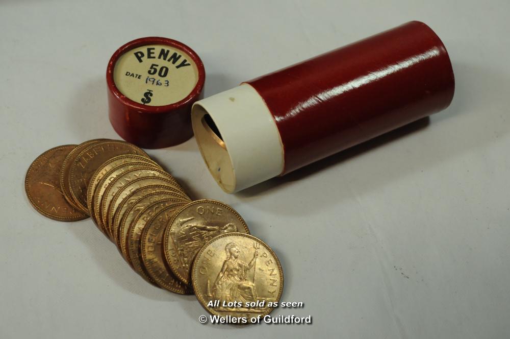 Elizabeth II bank 'tube' of 25 crowns, 1966; and 30 1/12 shillings; UK 100 shillings, 1965; 450 - Image 5 of 14