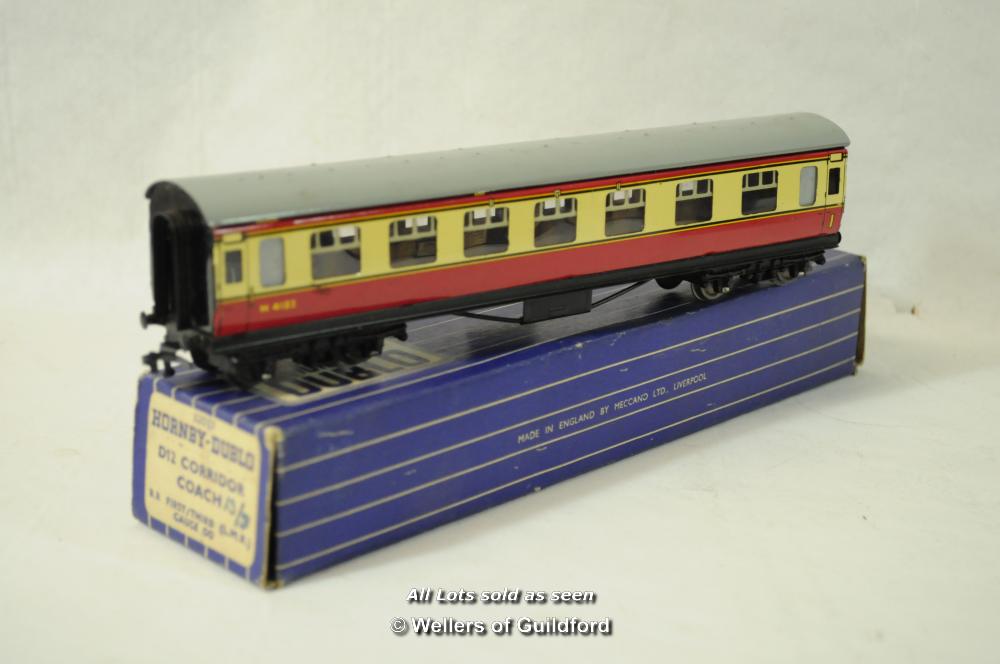 Hornby Dublo: T.P.O. Mail Van Set, 2 x D12 Corridor Coaches, Two Water Cranes, Low Sided Wagon D1, - Image 5 of 18