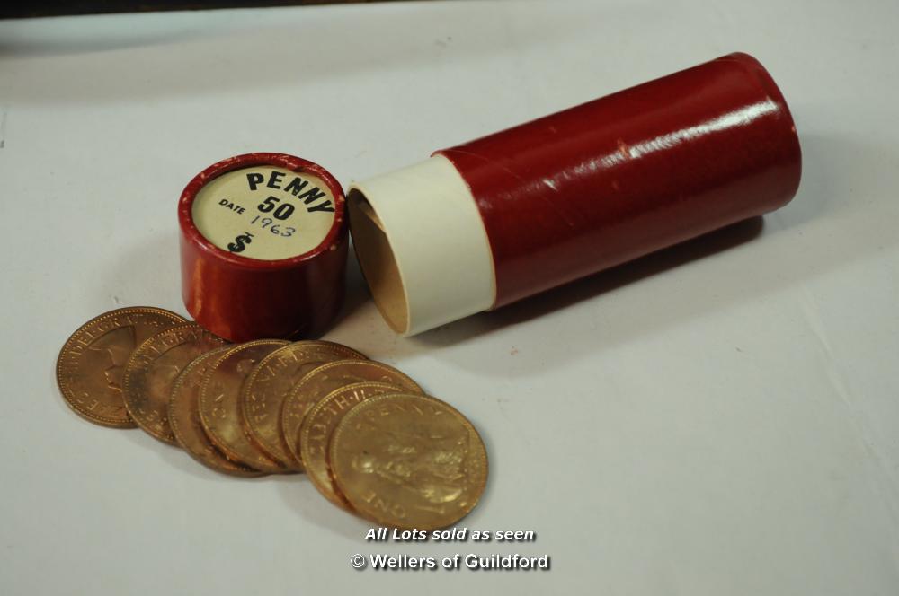Elizabeth II bank 'tube' of 25 crowns, 1966; and 30 1/12 shillings; UK 100 shillings, 1965; 450 - Image 3 of 14