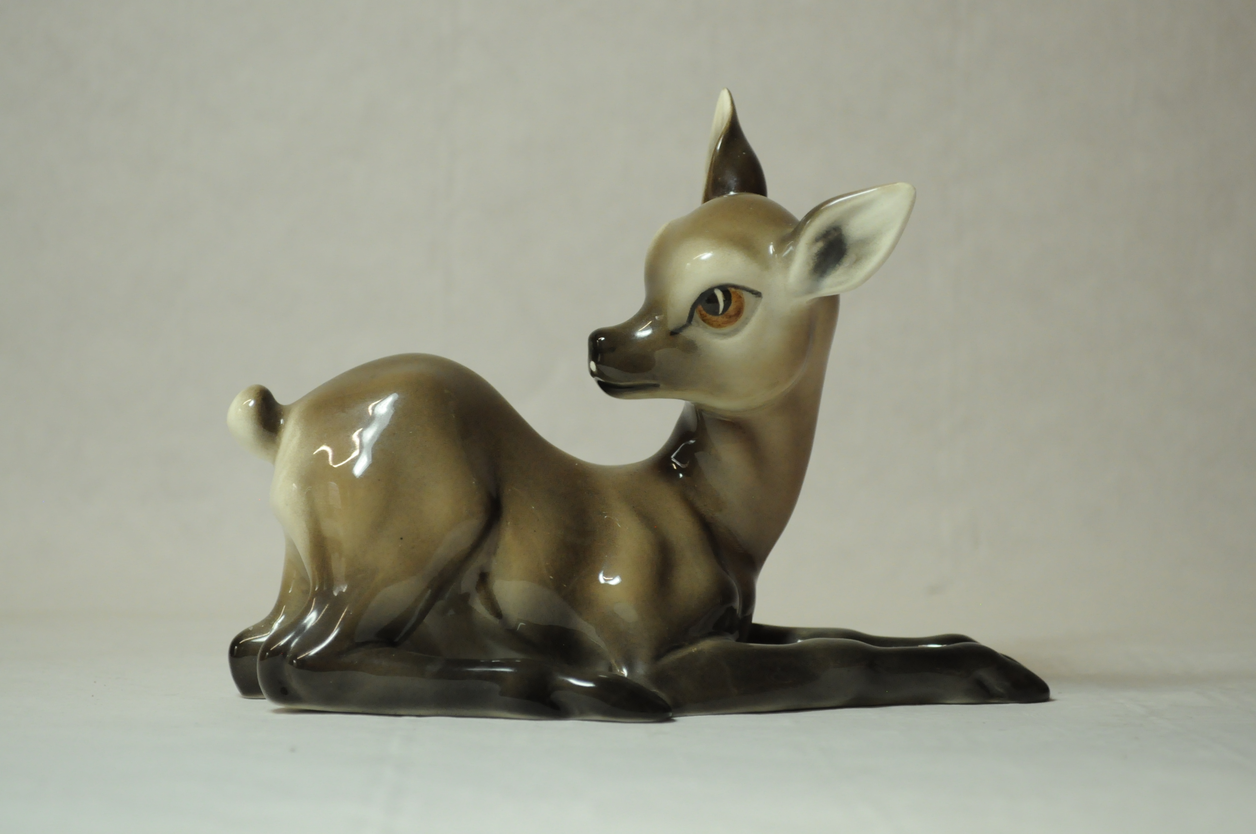 Royal Dux trumpeting elephant^ 15.5cm; small porcelain figure of a fawn. (2) - Image 4 of 5