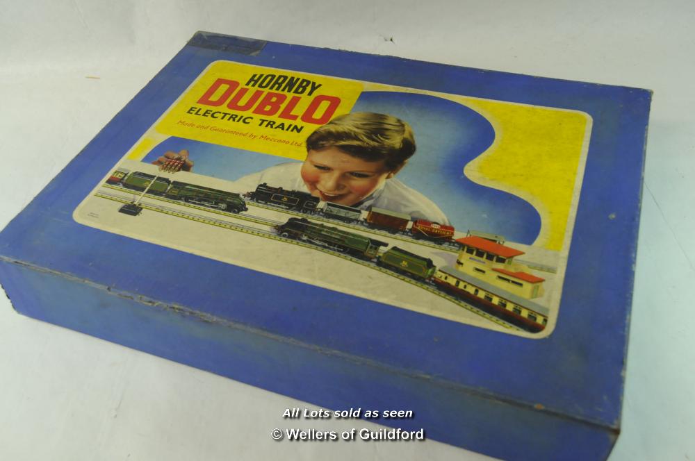 Hornby Dublo EDG18 2-6-4 Tank Goods Train set, boxed, together with various advertising brochures - Image 6 of 7