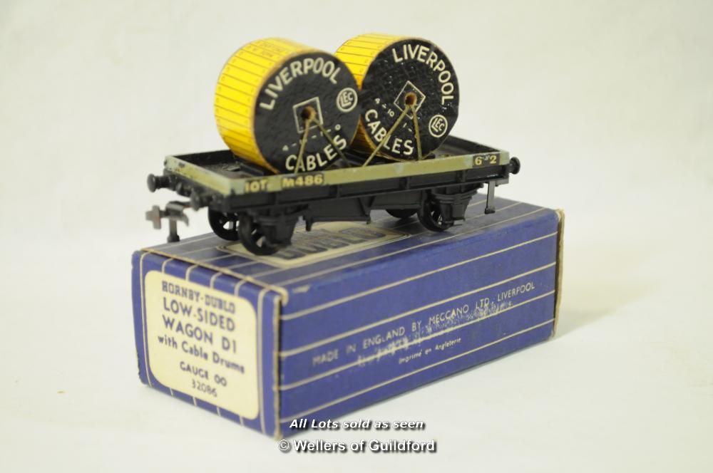 Hornby Dublo: T.P.O. Mail Van Set, 2 x D12 Corridor Coaches, Two Water Cranes, Low Sided Wagon D1, - Image 7 of 18