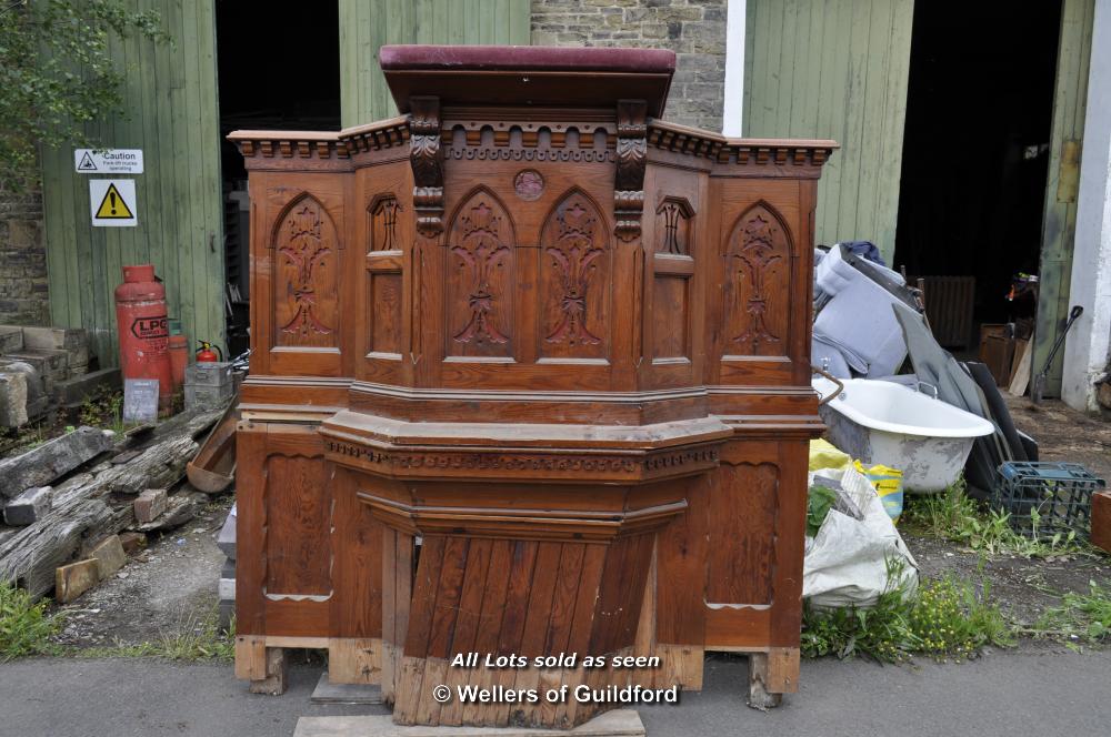 VICTORIAN PITCHED PINE CHURCH PULPIT