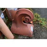 TERRACOTTA ROOF FINIAL WITH TUDOR ROSE DESIGN