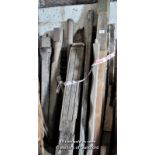 LARGE QUANTITY OF MIXED RECLAIMED WOOD INCLUDING NEWEL POSTS, ETC.