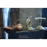 FOUR MIXED ITEMS INCLUDING A WOODEN TRINKET BOX, COPPER KETTLE AND A BRASS GONG