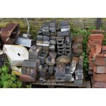 PALLET CONTAINING A LARGE QUANTITY OF MAINLY STAFFORDSHIRE BLUE STABLE BLOCKS AND GULLY BRICKS