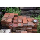 PALLET CONTAINING A LARGE QUANTITY OF MIXED 6 INCH QUARRY TILES