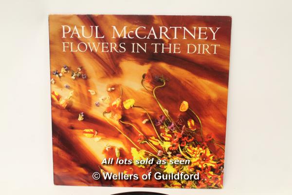 Paul McCartney: Flowers in the Dirt, signed album from a Beatles collection - Image 3 of 4