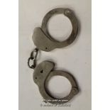 *EX POLICE HIATT VINTAGE 1970 DOUBLE LOCKING HANDCUFFS NO KEY [LQD79](LOT SUBJECT TO VAT)