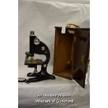 R & J Beck L.T.D London microscope, Model 29, U.L A18 in original case
