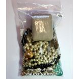 *Bag of costume jewellery, including a Trifari brooch (Lot subject to VAT)