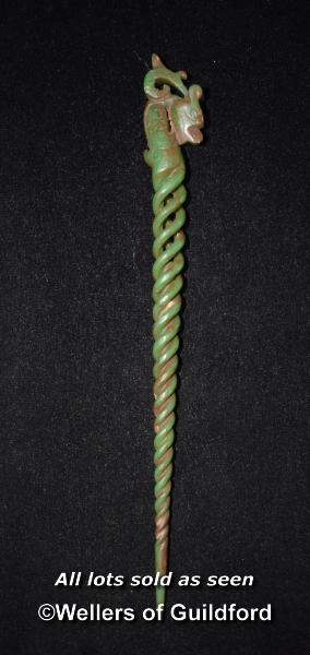 A Chinese jade hairpin with open spiral carving. - Image 2 of 2