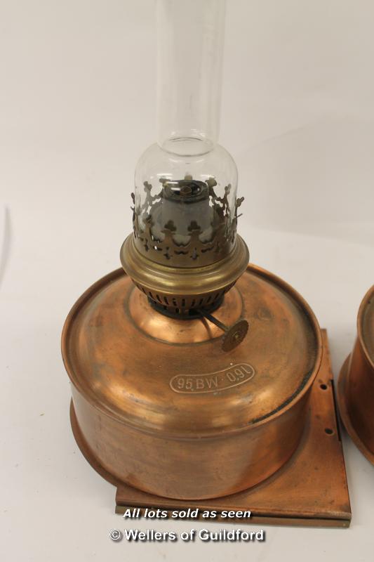 *PAIR OF OIL KEROSENE COPPER & BRASS LAMPS [LQD89] - Image 2 of 3
