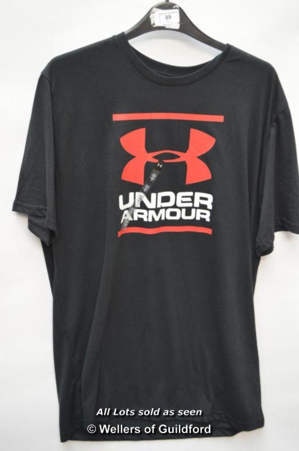 *GENTS NEW UNDER ARMOUR BLACK CREW NECK T-SHIRT SIZE LARGE