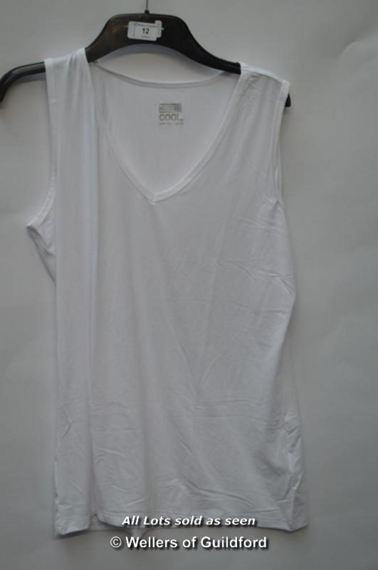 *LADIES NEW 32 DEGREES COOL WHITE VEST SIZE EXTRA LARGE