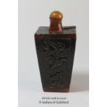 A Chinese horn snuff bottle.