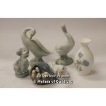 Lladro: group of duck with ducklings, two further ducks, seated spaniel; Wedgwood vase, 9cm. (4)