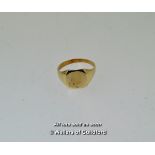 Gentlemen's yellow metal signet ring tested as 9ct, weight 3.1 grams, ring size S
