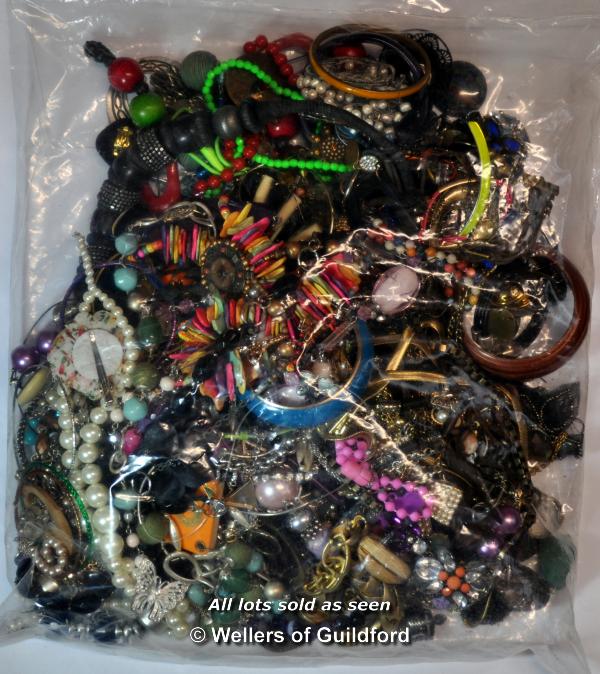 Sealed bag of costume jewellery, gross weight 3.77 kilograms