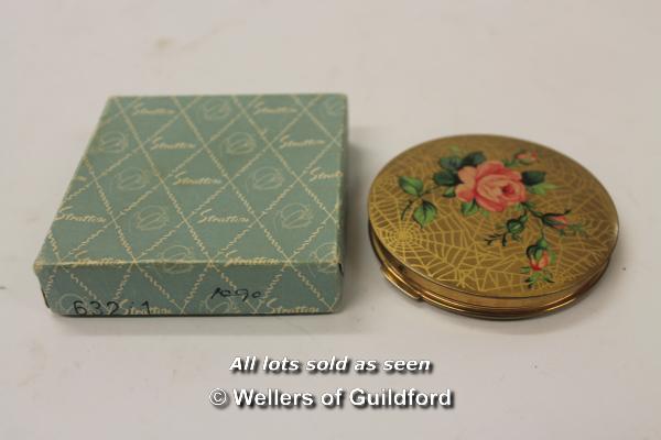 Stratton circular compact; Windsor combination case cigarette lighter, Gem travelling iron, all in - Image 3 of 7