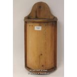 *Vintage English country rustic candle box (Lot subject to VAT) (LQD98)