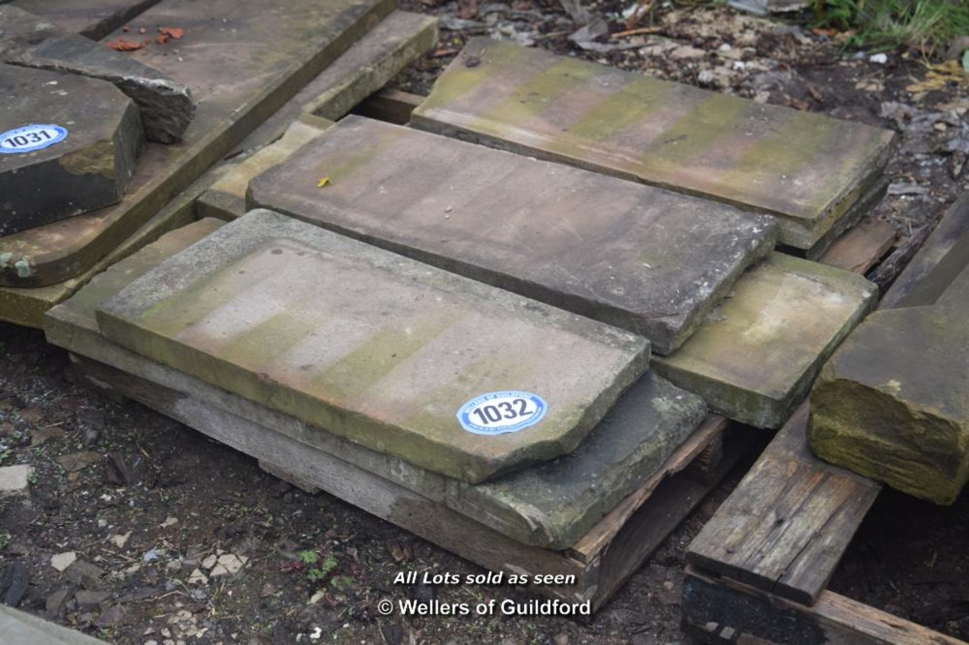 *PALLET OF MIXED STONE SECTIONS
