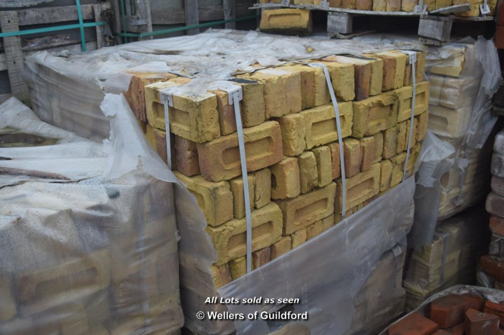 *PALLET OF APPROX THREE HUNDRED AND EIGHTY FOUR NEW YELLOW OLD STOCK STYLE BRICKS
