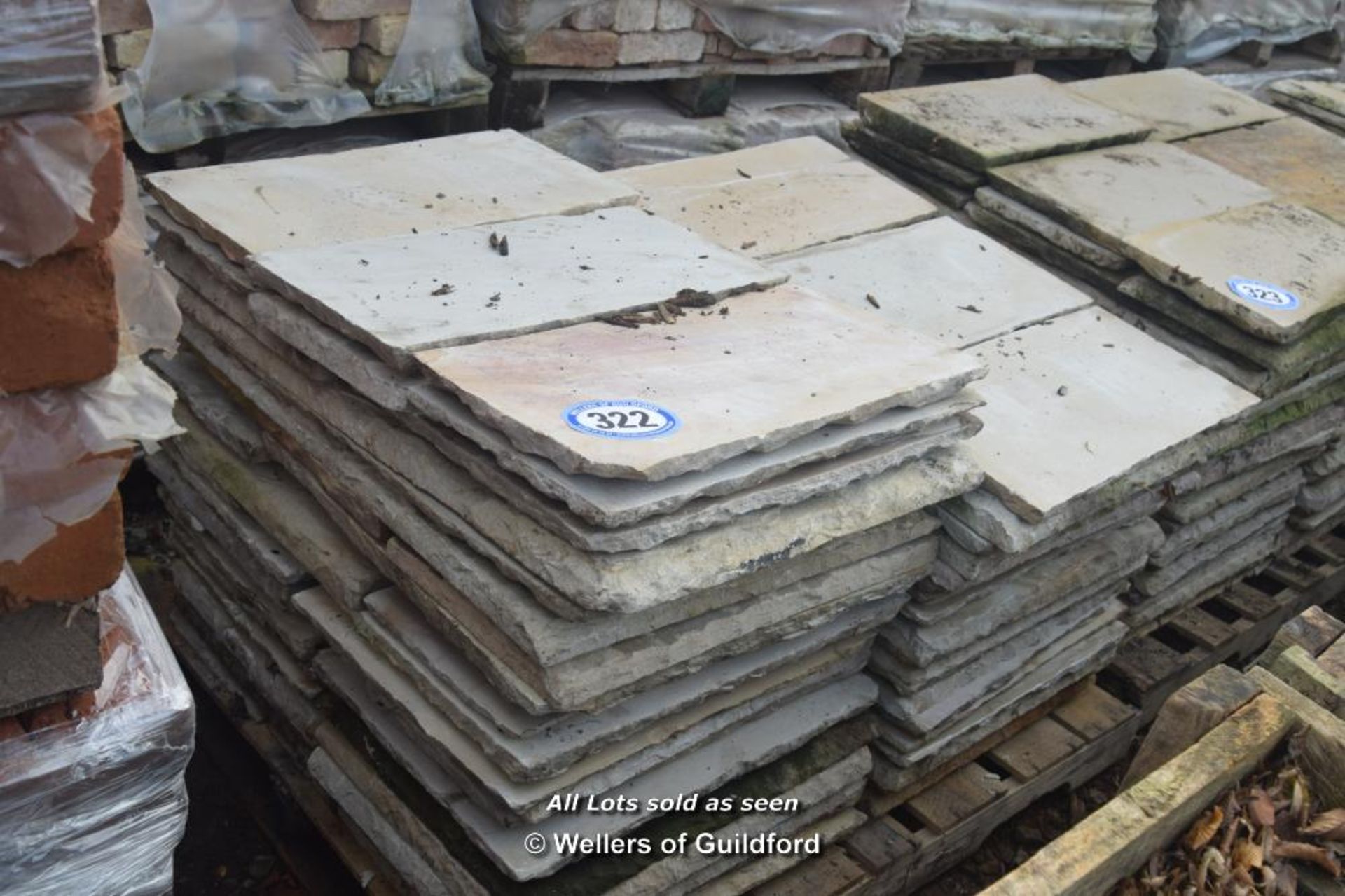 *PALLET OF APPROX NINETEEN SQUARE METRES OF BUFF SMOOTH SANDSTONE PAVING, MIXED SIZES