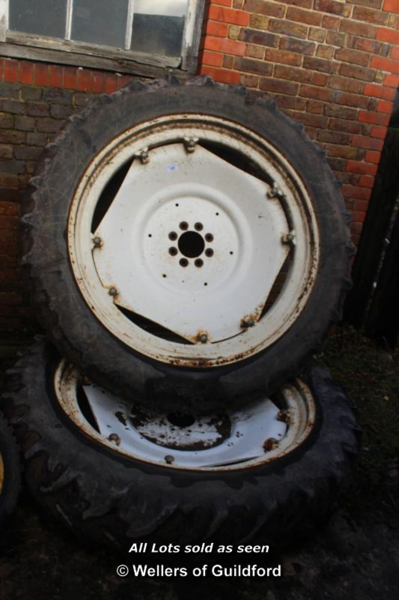 *PAIR 12.4R46 TRACTOR WHEELS