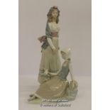 Two Lladro figures, Goya Lady 5125 and Shepherdess with Dove 4660. (2)