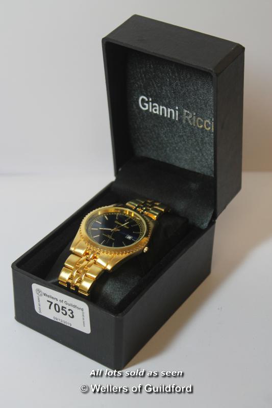 Gentlemen's Gianni Ricci gold coloured stainless steel wristwatch, circular blue dial with baton - Image 2 of 2