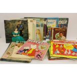 Quantity of children's records, both 33 and 45rpm, including Alice in Wonderland and Snow White.