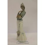 Lladro figure group, Walk with the Dog, 4893, 37cm.