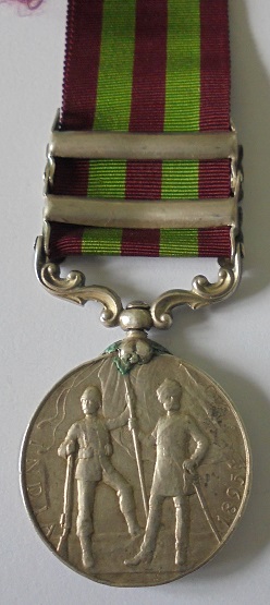 India General Service Medal 1895, VR, two clasps, Punjab Frontier 1897-98 and Tirah 1897-98 named in - Image 3 of 4