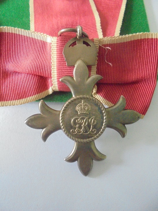 Member of the Order of the British Empire, King and Queen obverse, civilian, on ladies bow ribbon. - Image 2 of 2