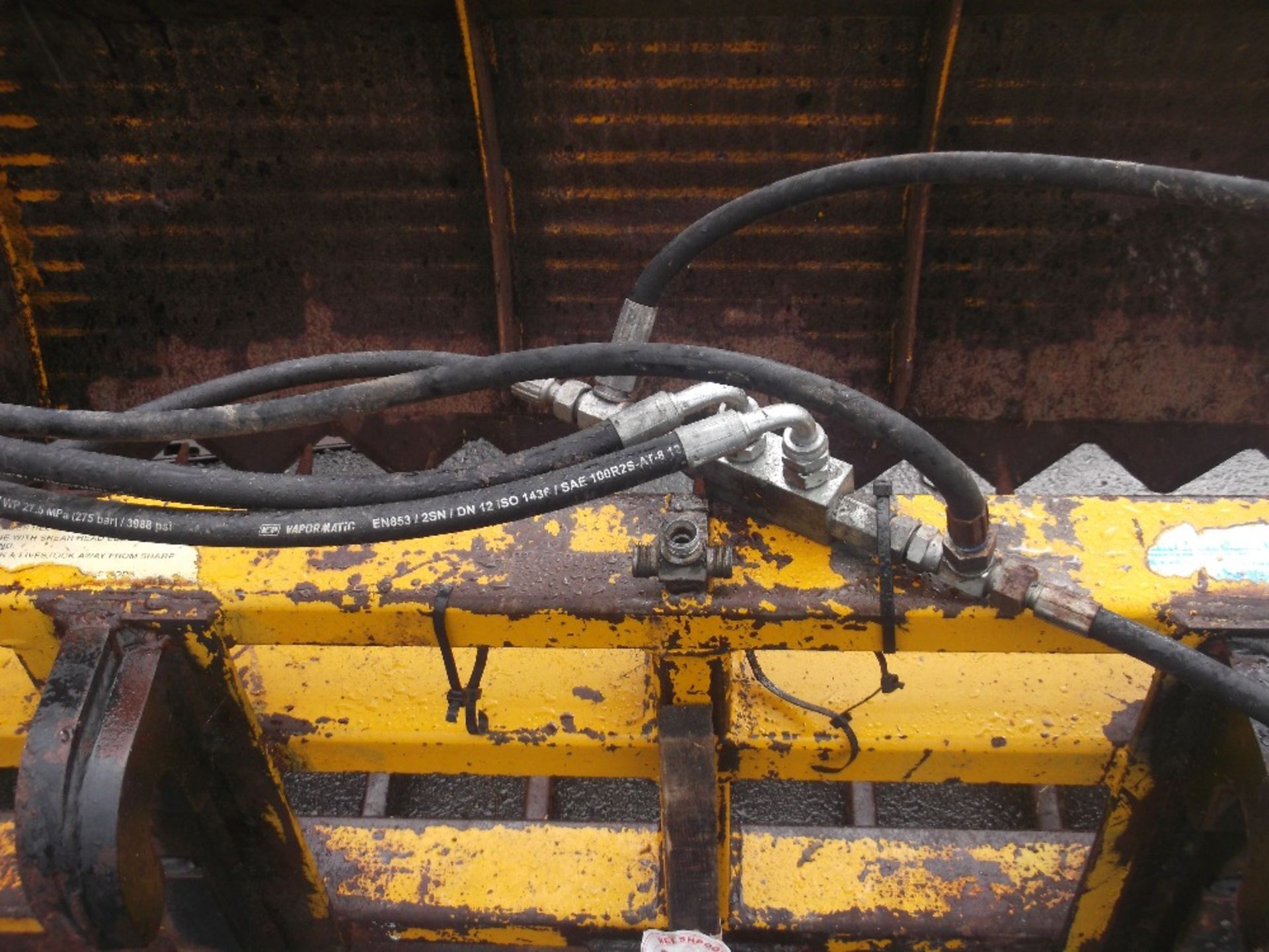 SHEARGRAB ON MERLO BRACKETS - Image 2 of 3