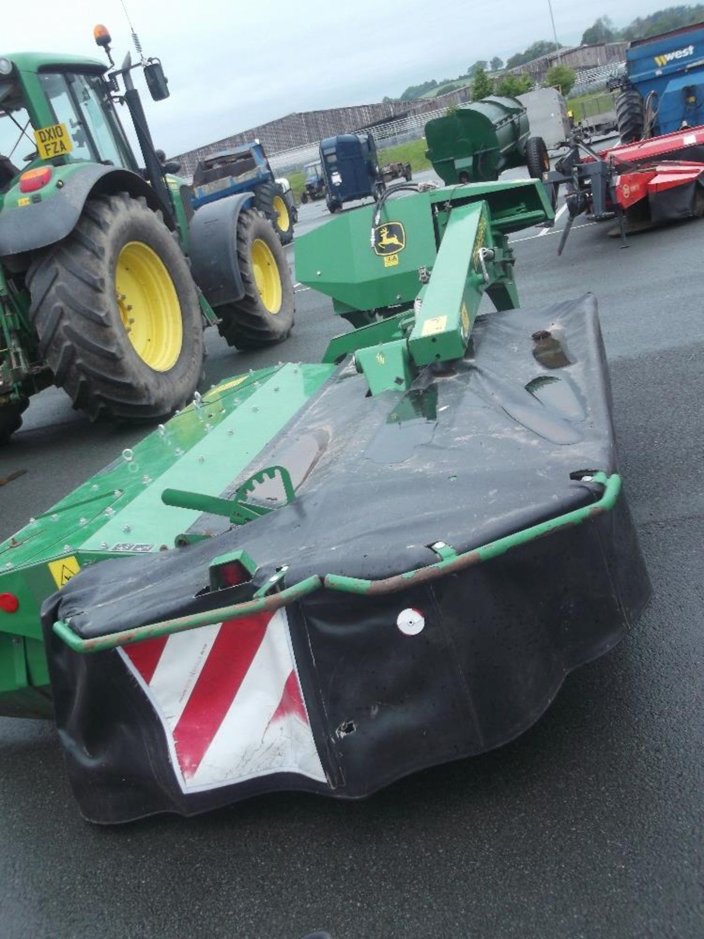 JOHN DEERE 9ft MOUNTED MOWER CONDITIONER - Image 3 of 4