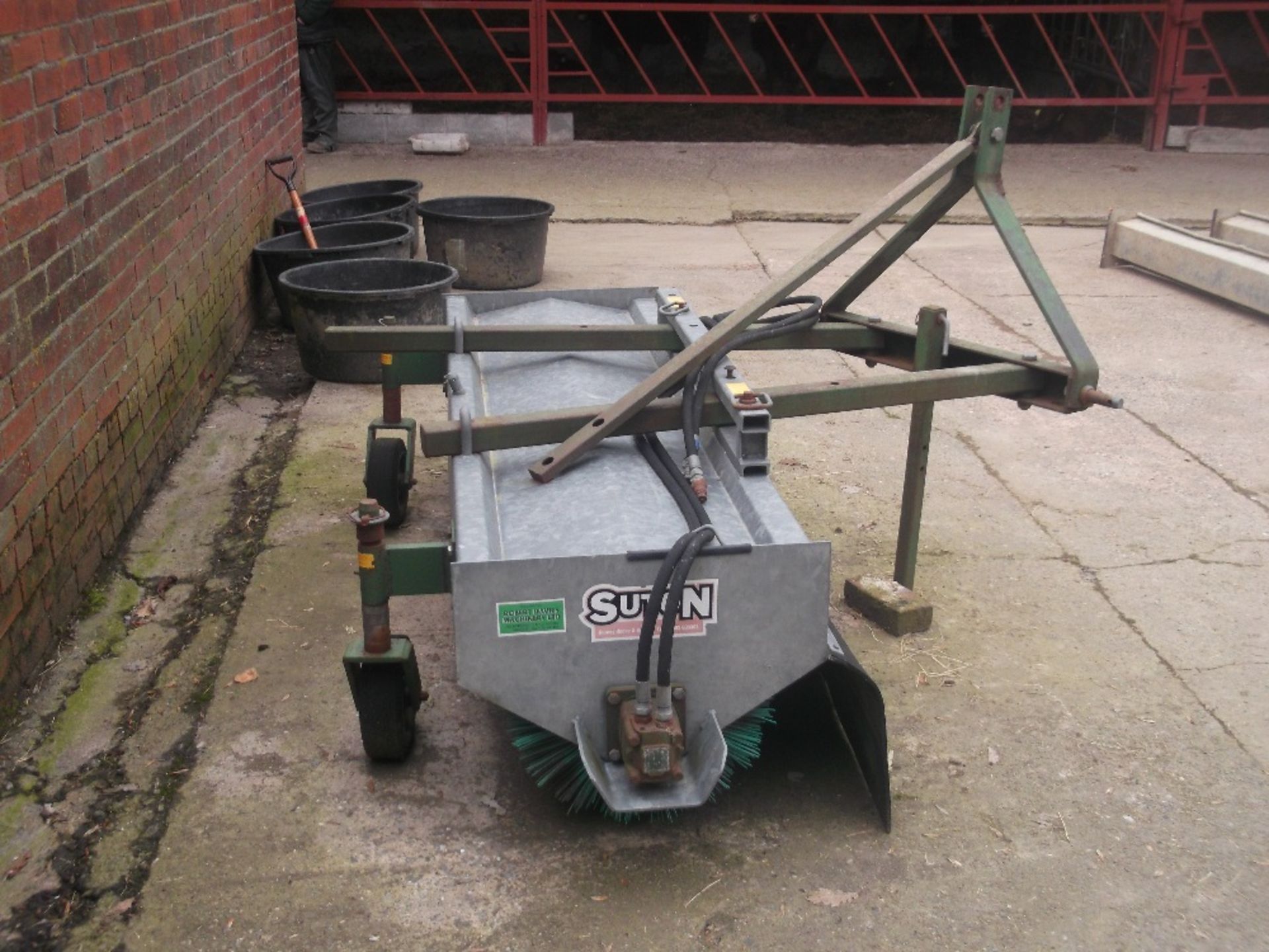 Sutton Yard Sweeper 2.4m (on 3 point linkage) - Image 4 of 4