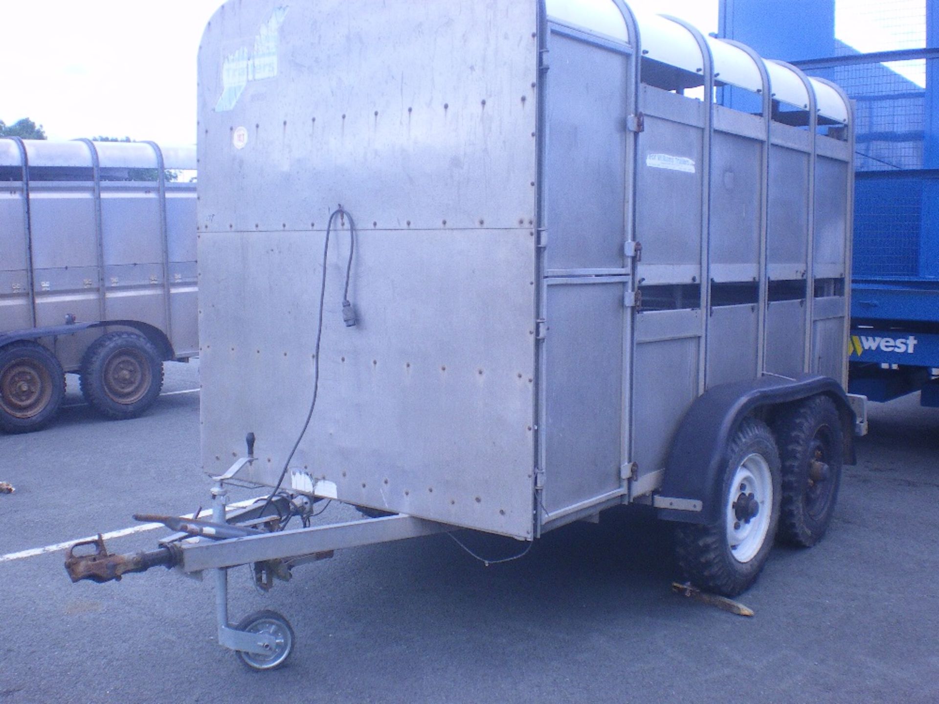 IFOR WILLIAMS LIVESTOCK TRAILER - Image 2 of 2