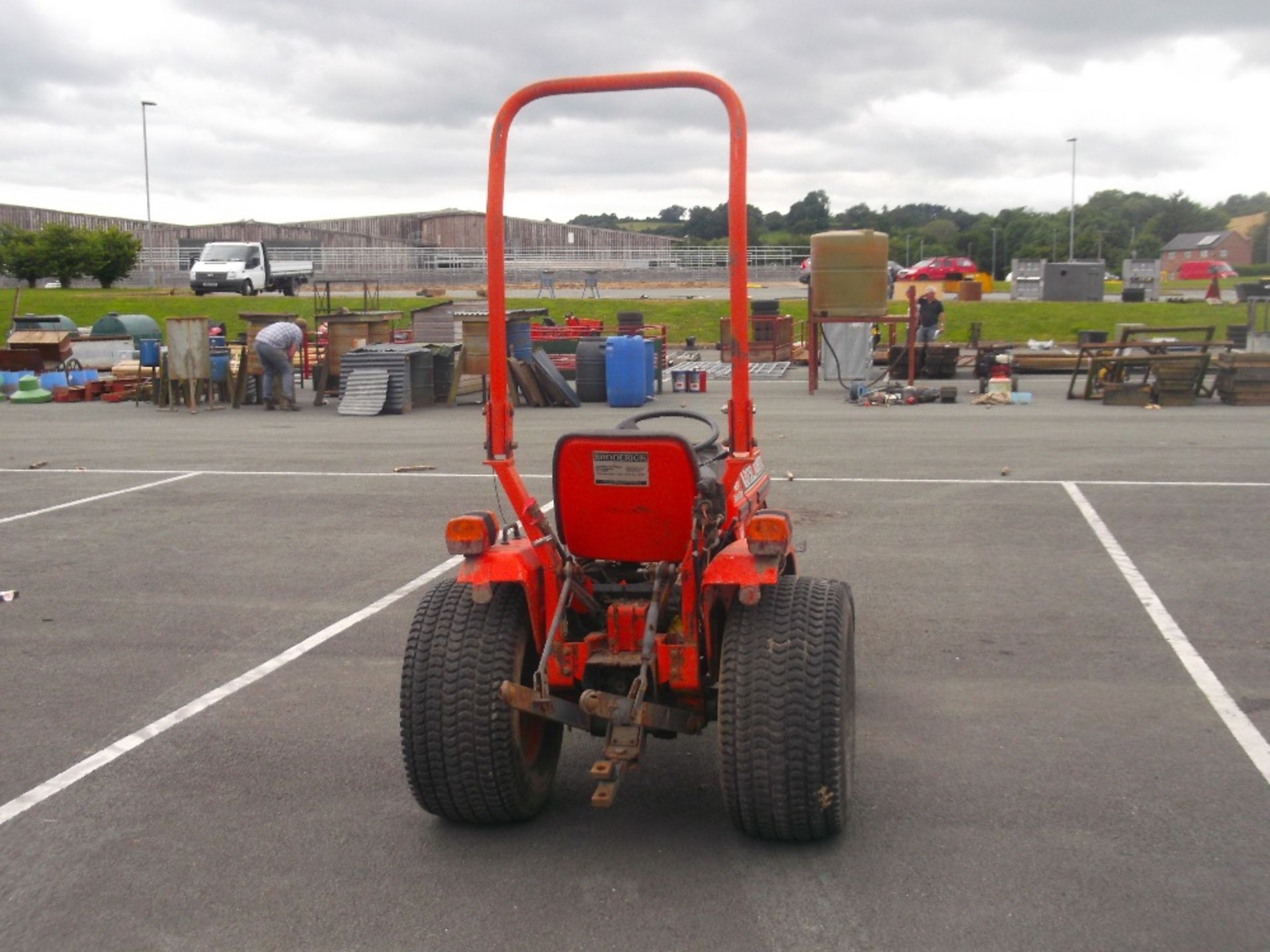 KUBOTA B1750 COMPACT TRACTOR - Image 3 of 3